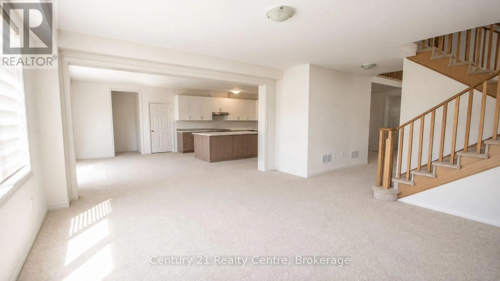 256 REA DRIVE