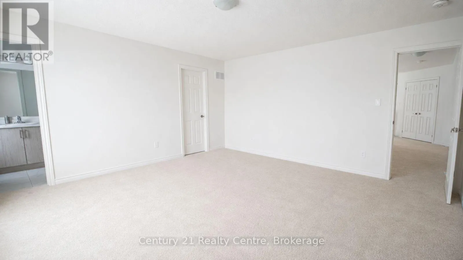 256 REA DRIVE