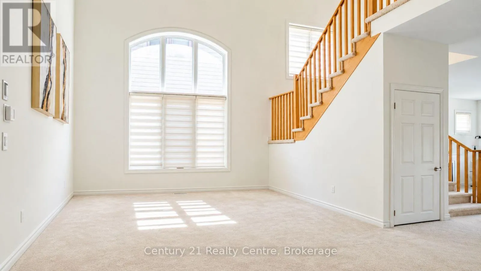 256 REA DRIVE