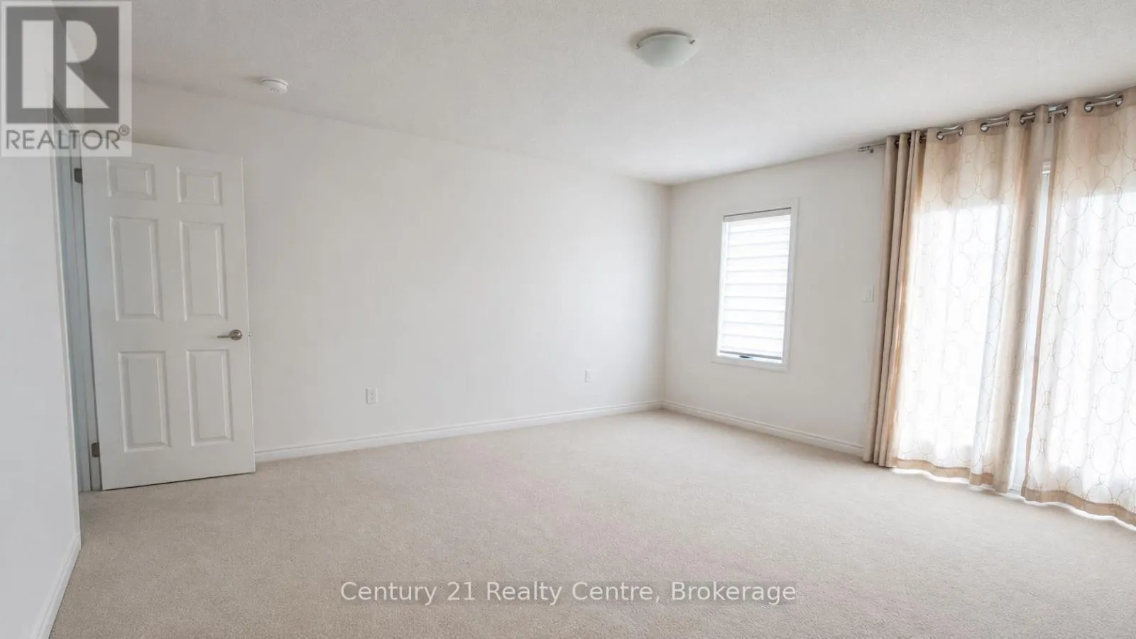 256 REA DRIVE