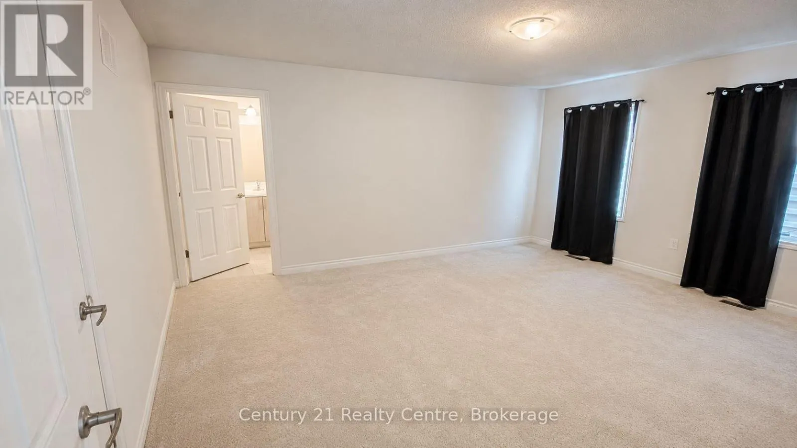 256 REA DRIVE