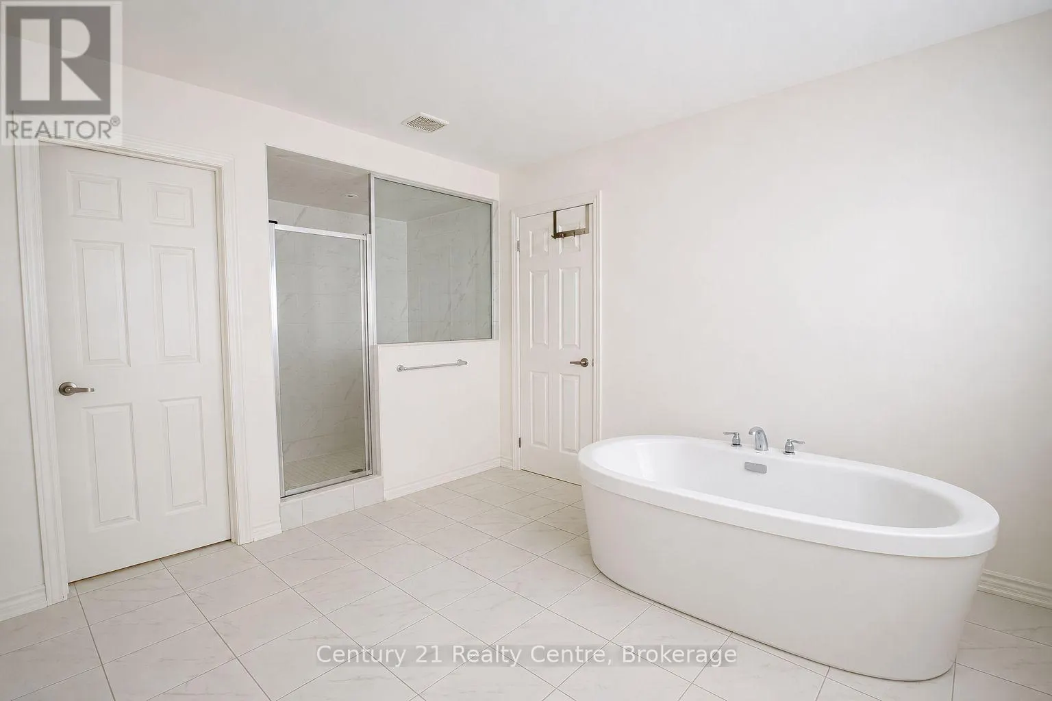 256 REA DRIVE