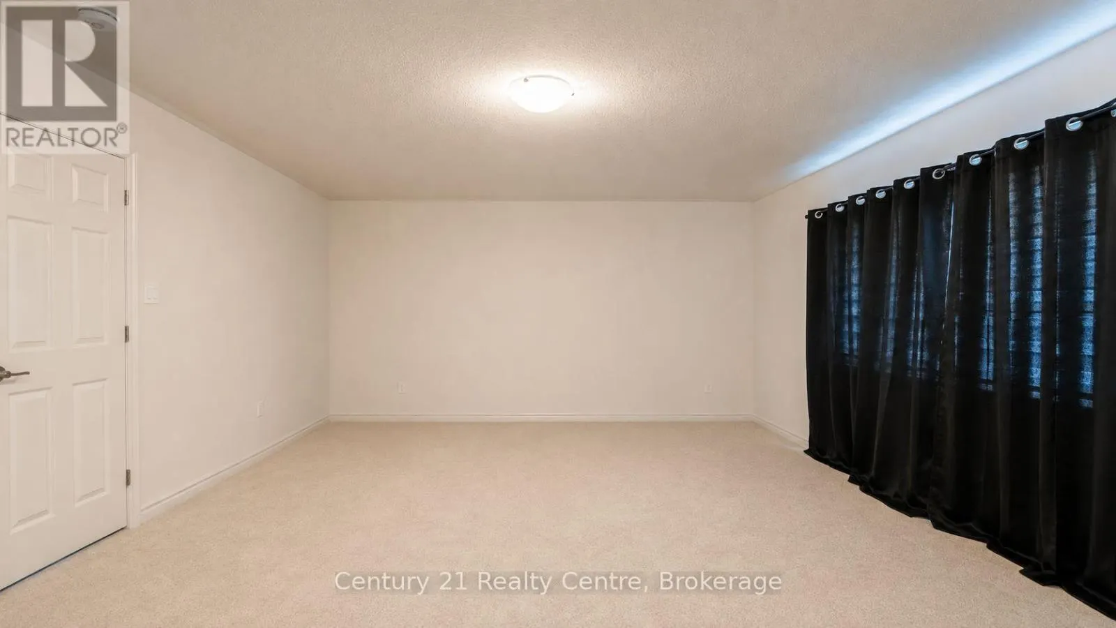 256 REA DRIVE