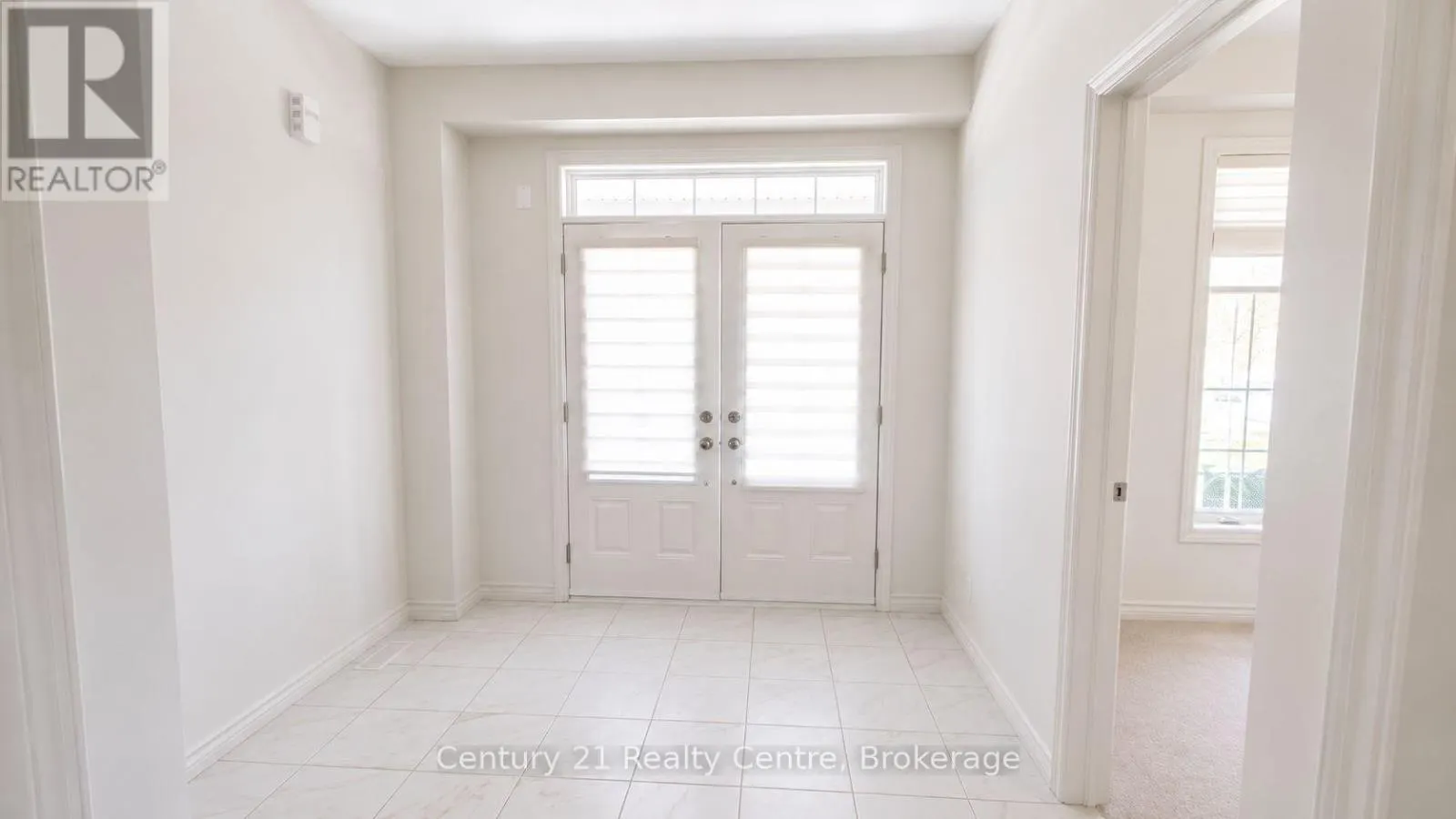 256 REA DRIVE
