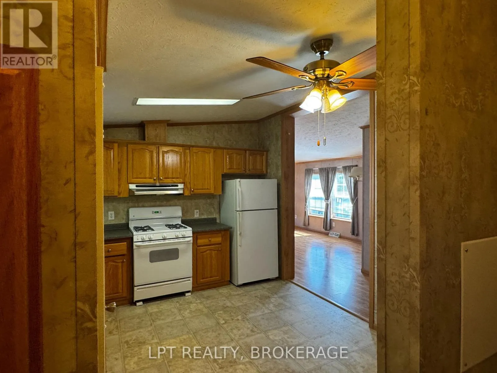 5 - 152 CONCESSION ROAD 11 W ROAD #5