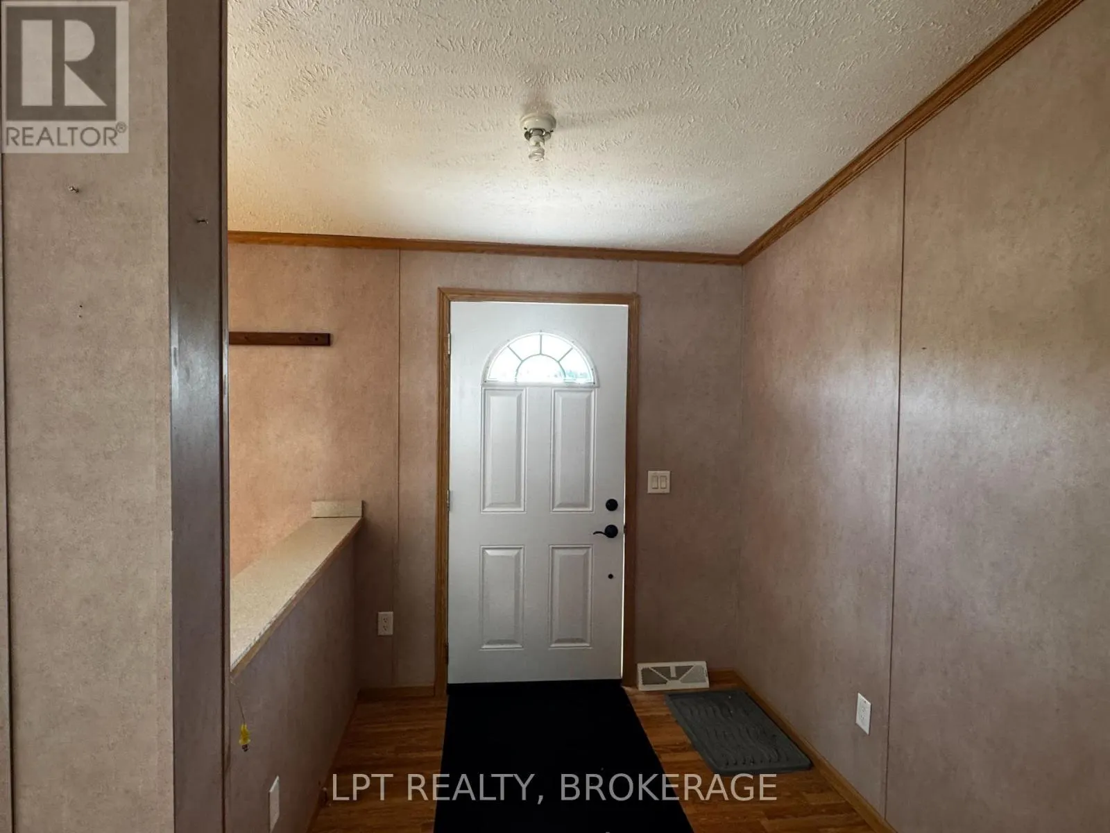 5 - 152 CONCESSION ROAD 11 W ROAD #5