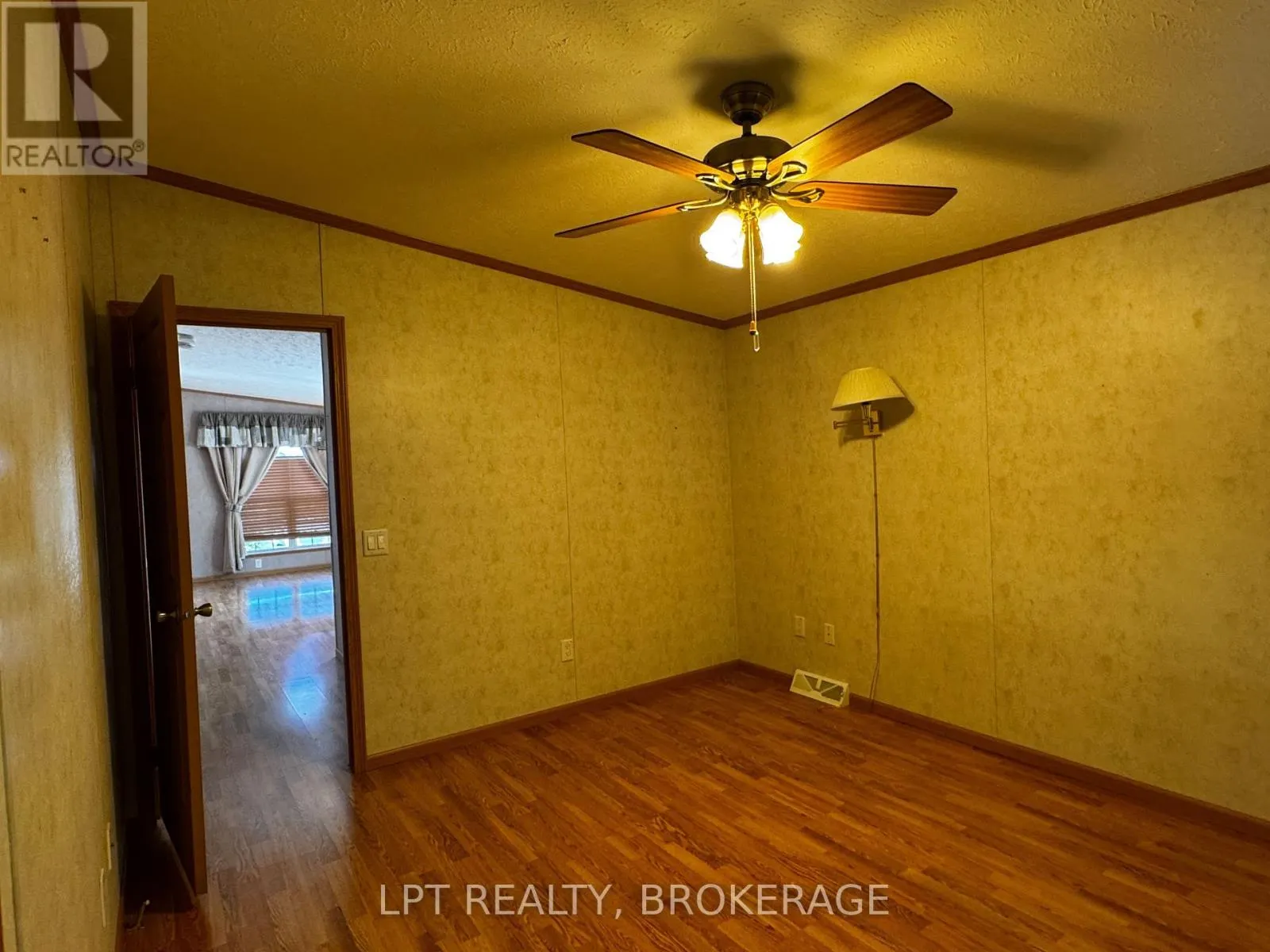 5 - 152 CONCESSION ROAD 11 W ROAD #5