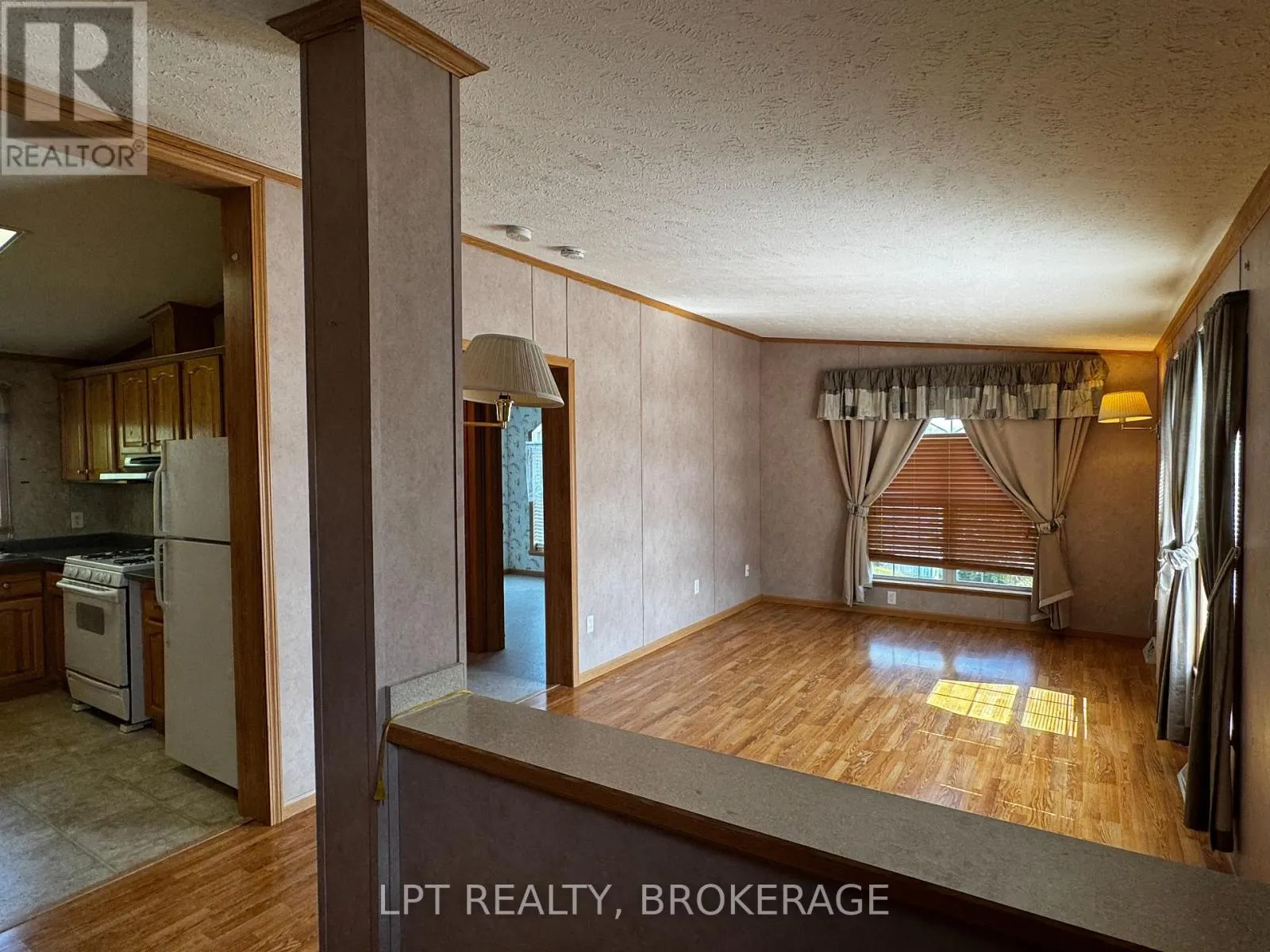 5 - 152 CONCESSION ROAD 11 W ROAD #5