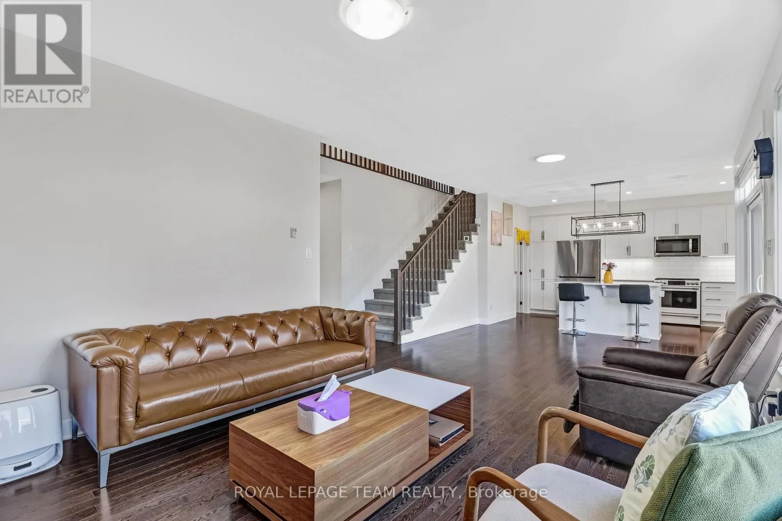 494 CENTRAL PARK BOULEVARD