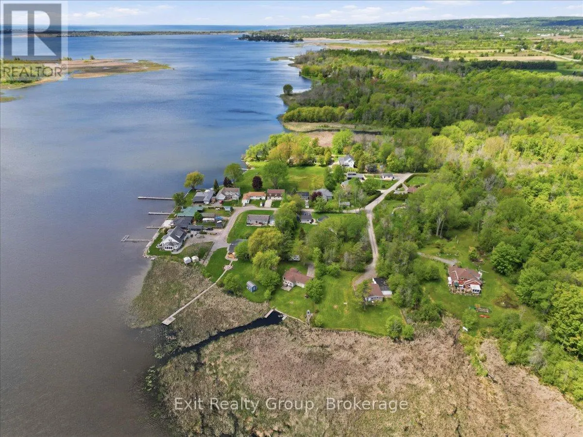 33 WILLOW POINT ROAD