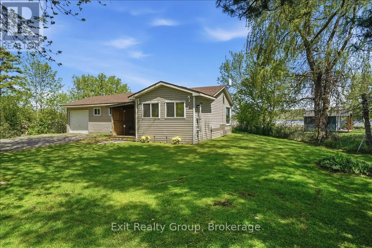 33 WILLOW POINT ROAD