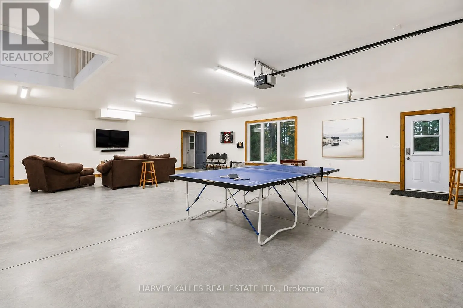 1069 WHITE EAGLE ROAD