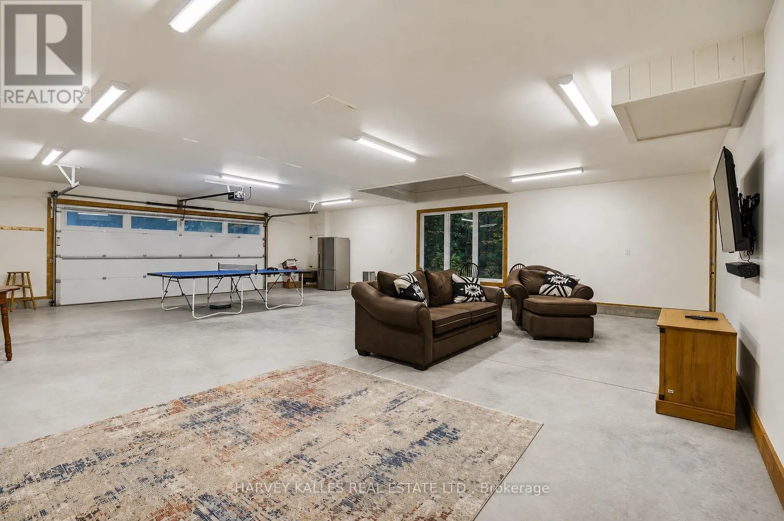 1069 WHITE EAGLE ROAD