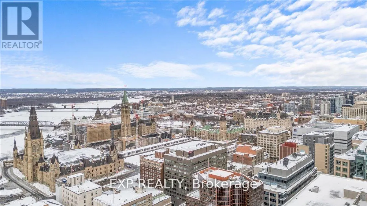 910 - 101 QUEEN STREET