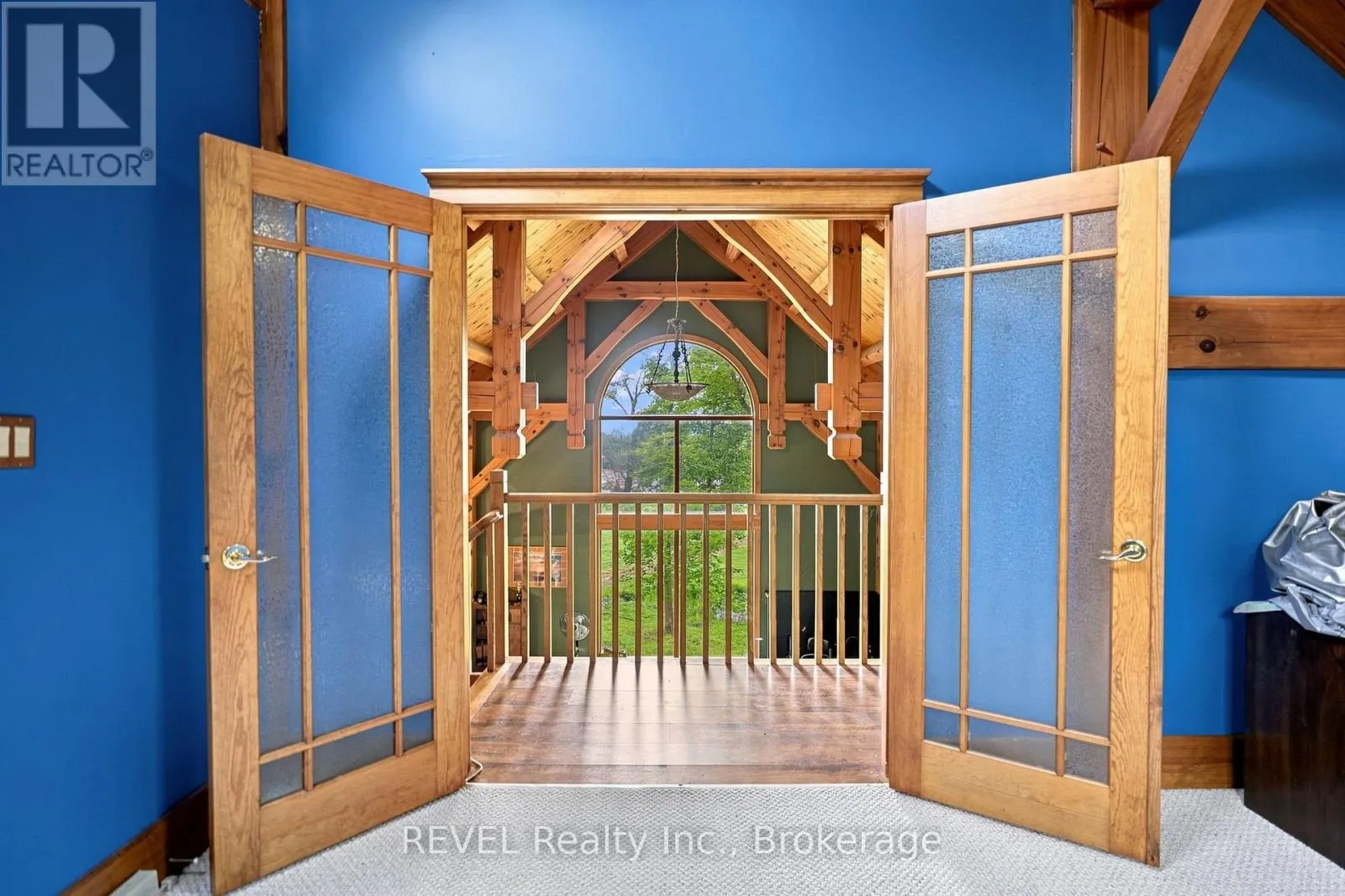 1247 CHIPPAWA CREEK ROAD