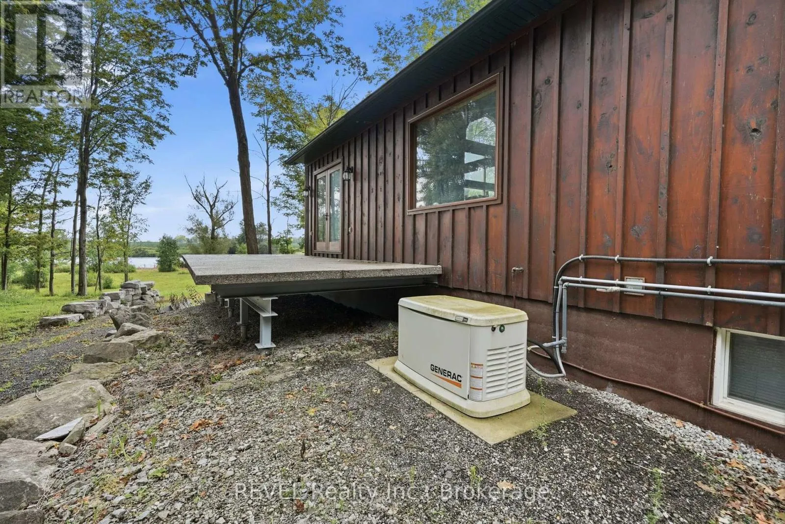 1247 CHIPPAWA CREEK ROAD