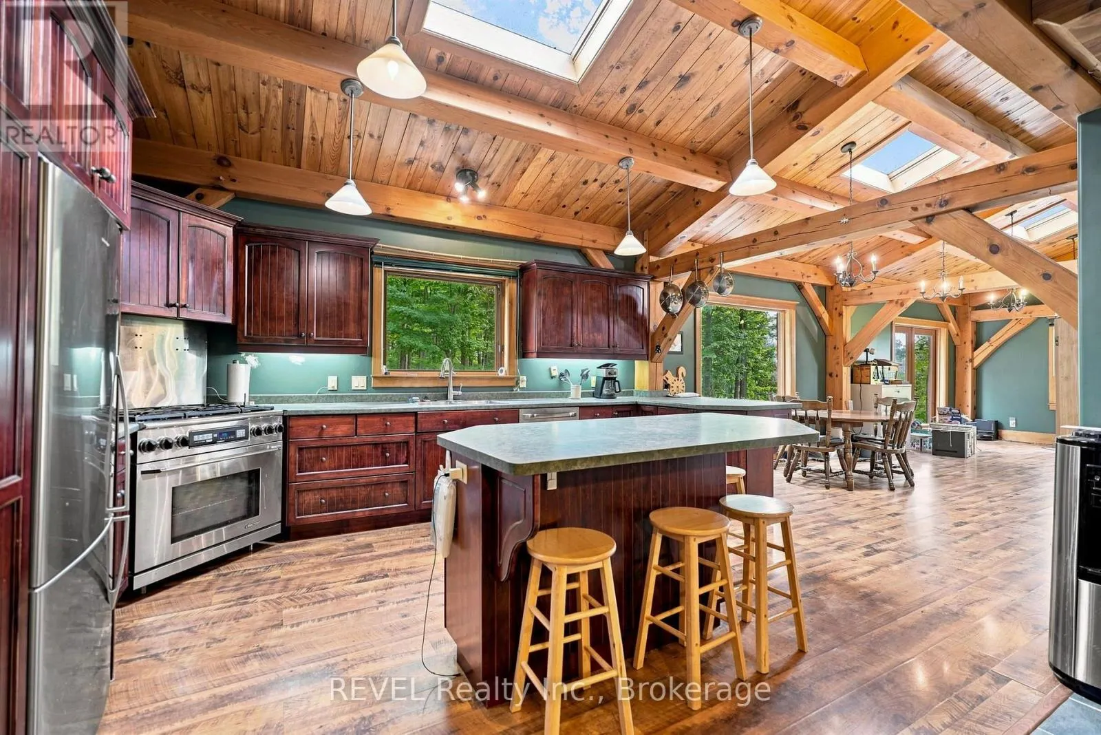 1247 CHIPPAWA CREEK ROAD