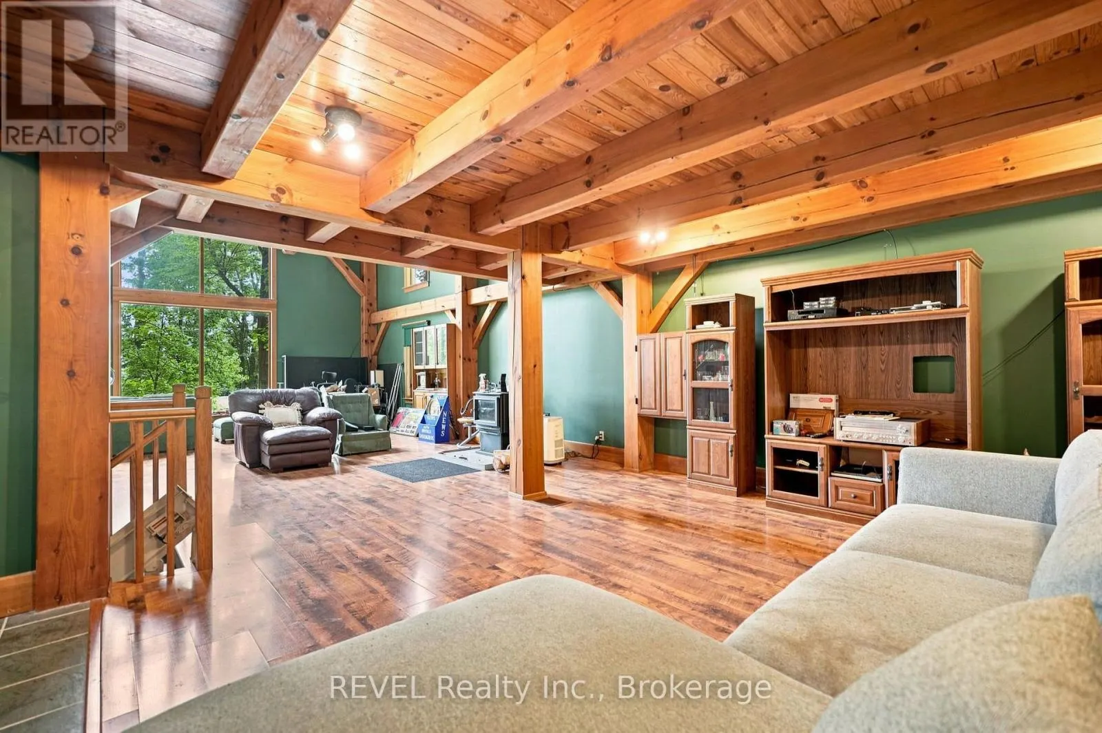 1247 CHIPPAWA CREEK ROAD