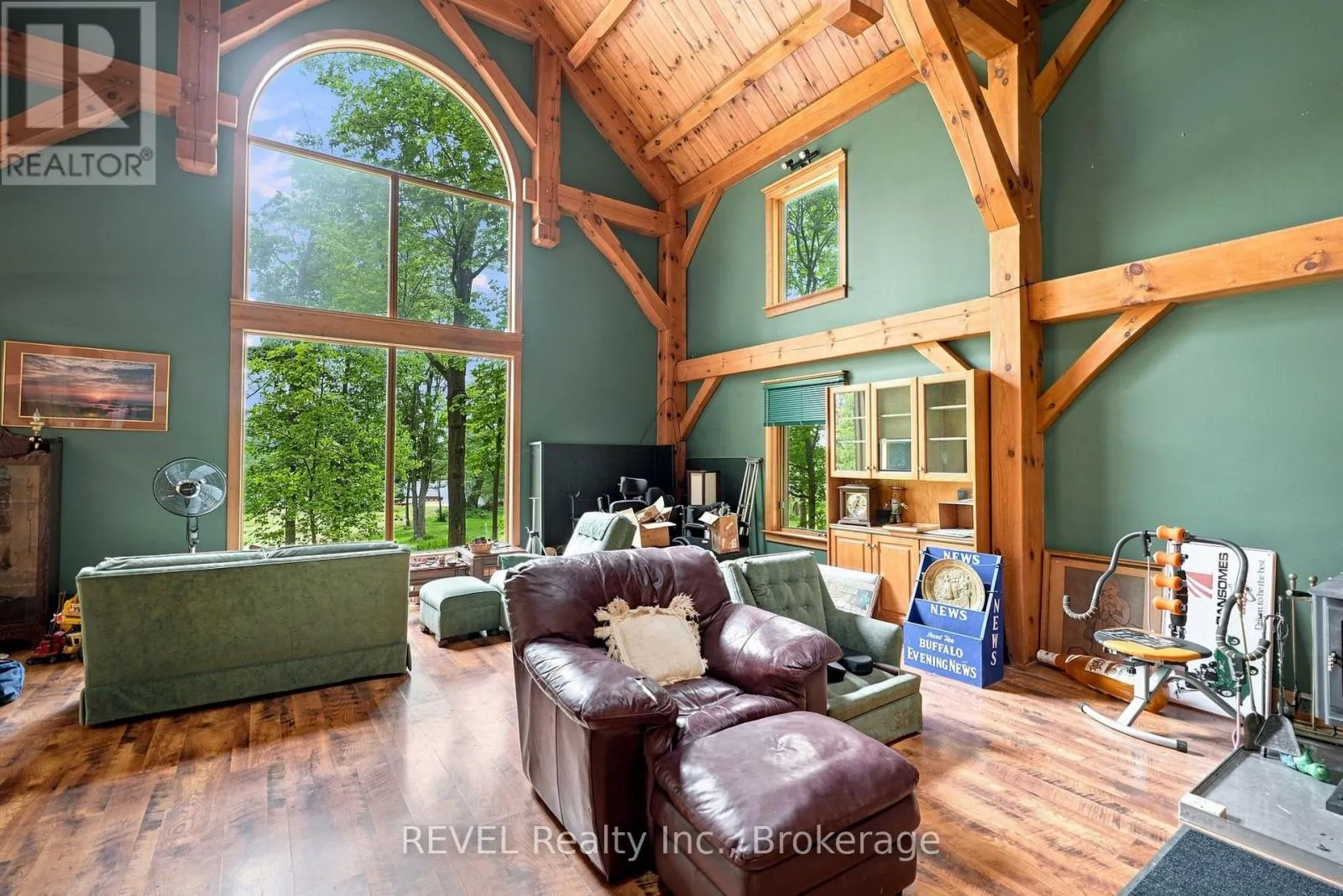 1247 CHIPPAWA CREEK ROAD