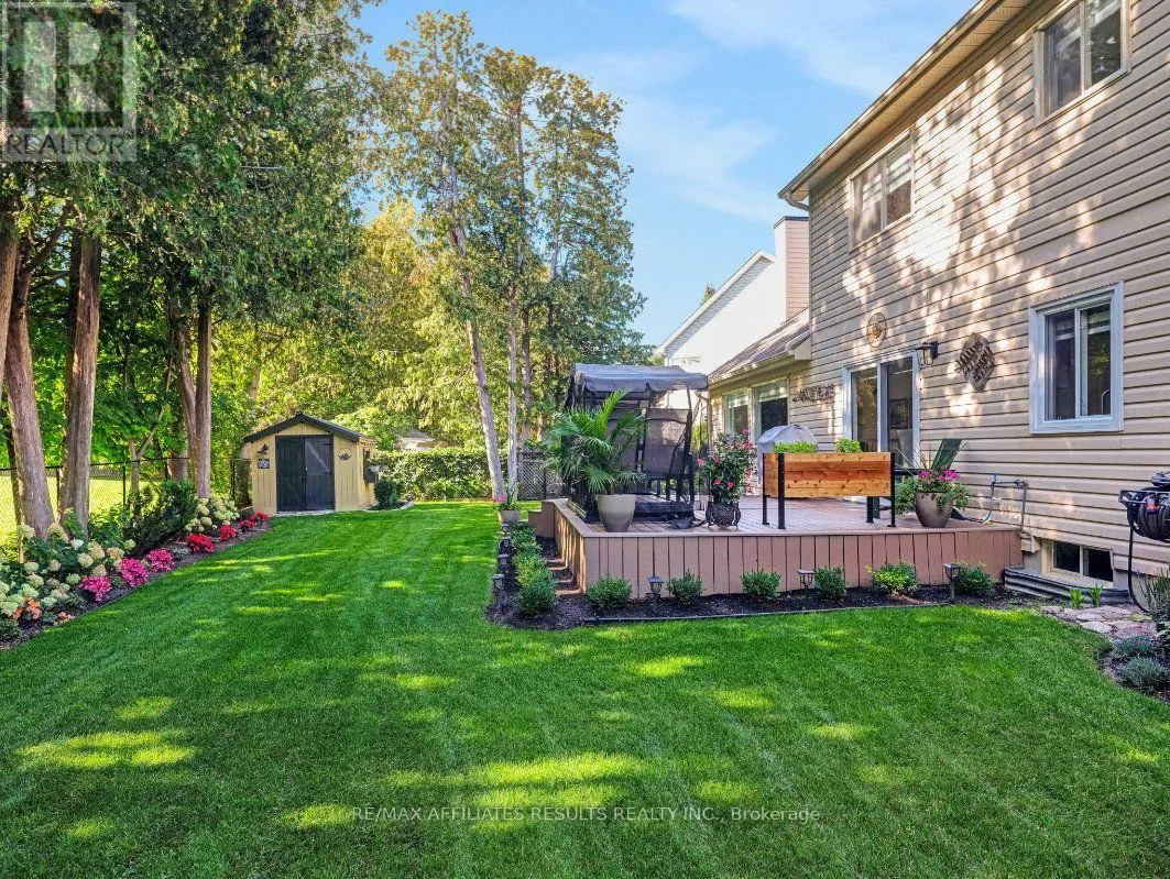 39 KYLE AVENUE