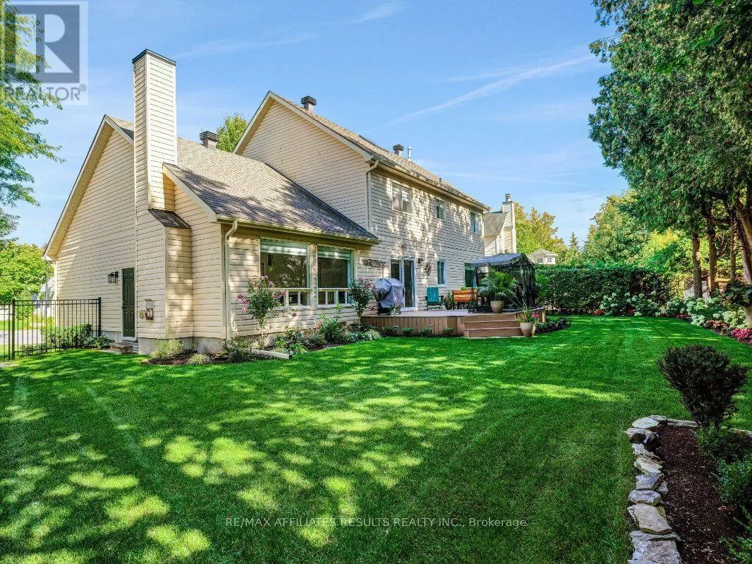 39 KYLE AVENUE