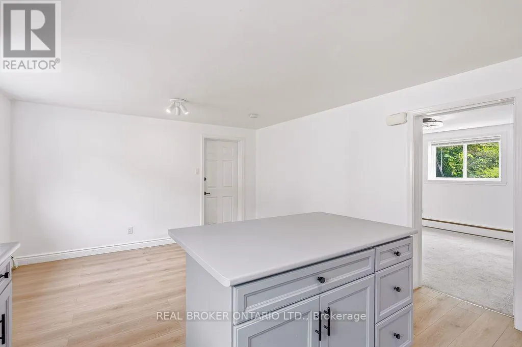 257 LAVERGNE STREET
