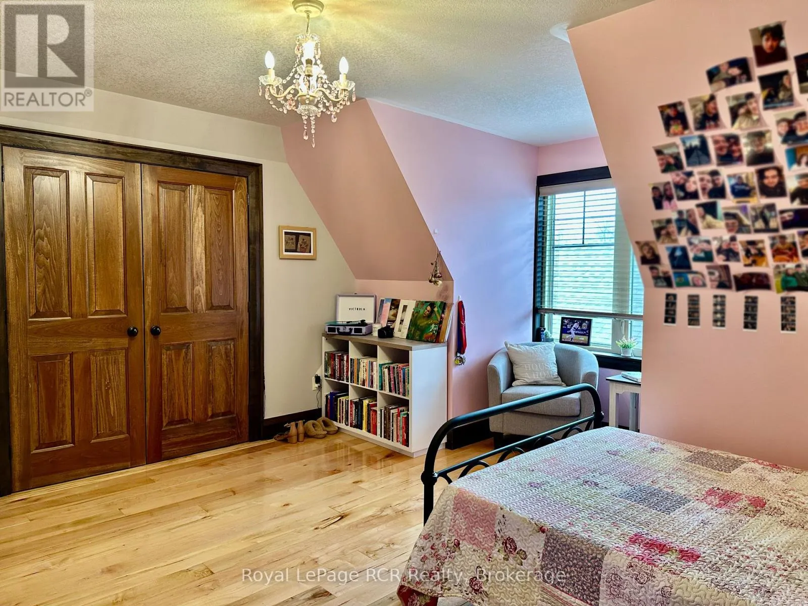 241 4TH STREET CRESCENT
