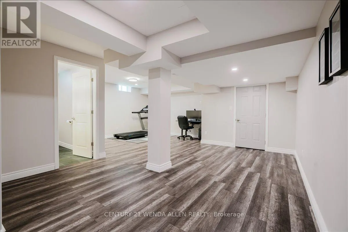 6 TIMBER DRIVE