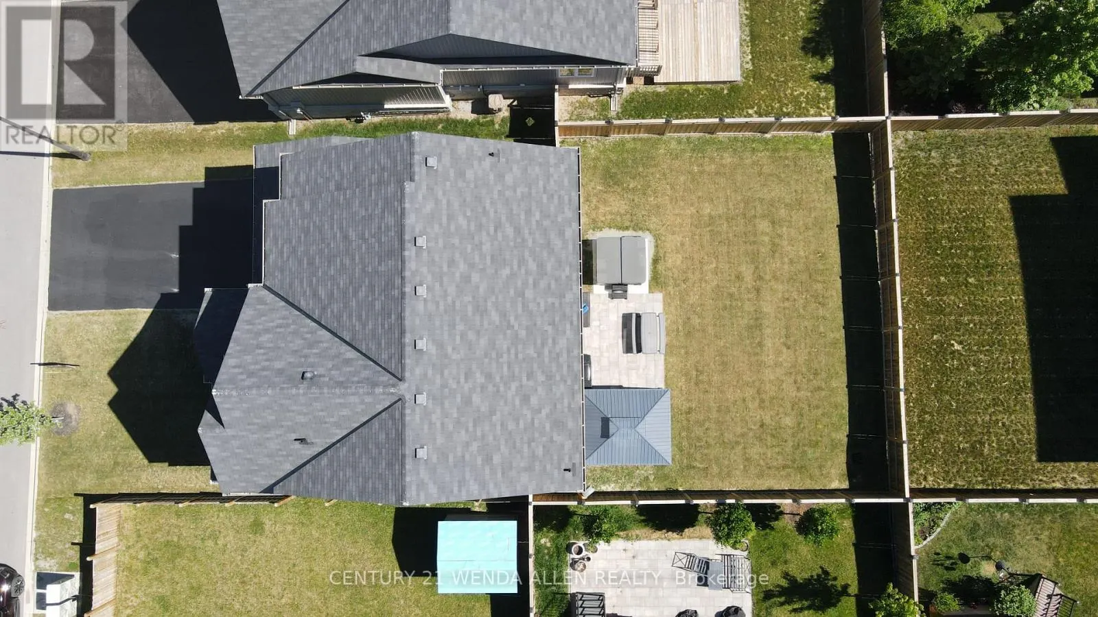 6 TIMBER DRIVE