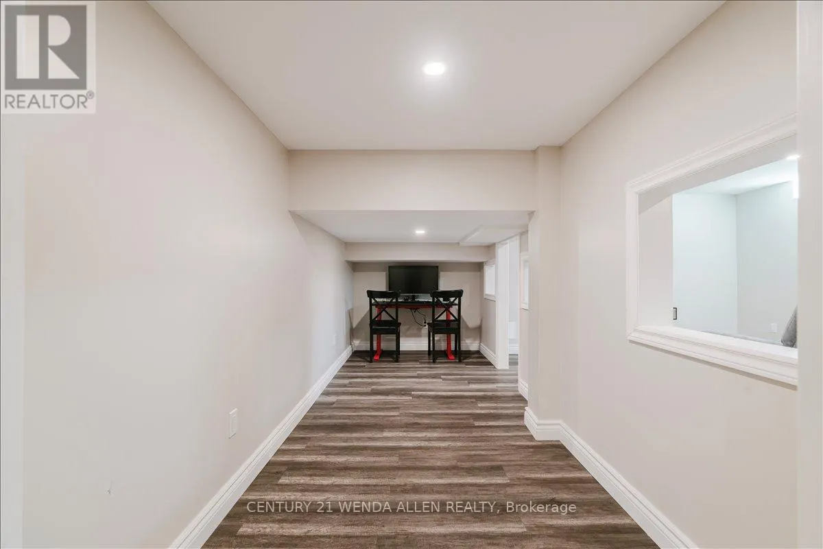 6 TIMBER DRIVE