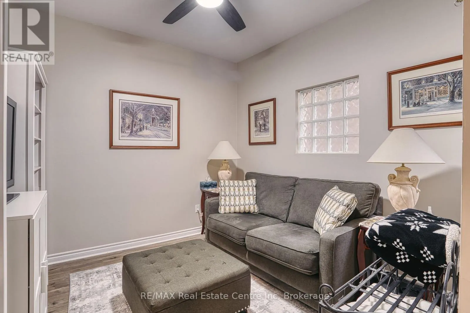 102 - 760 WOODHILL DRIVE #102
