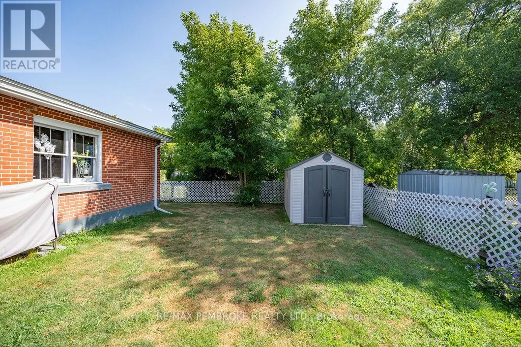 335 WILLARD STREET