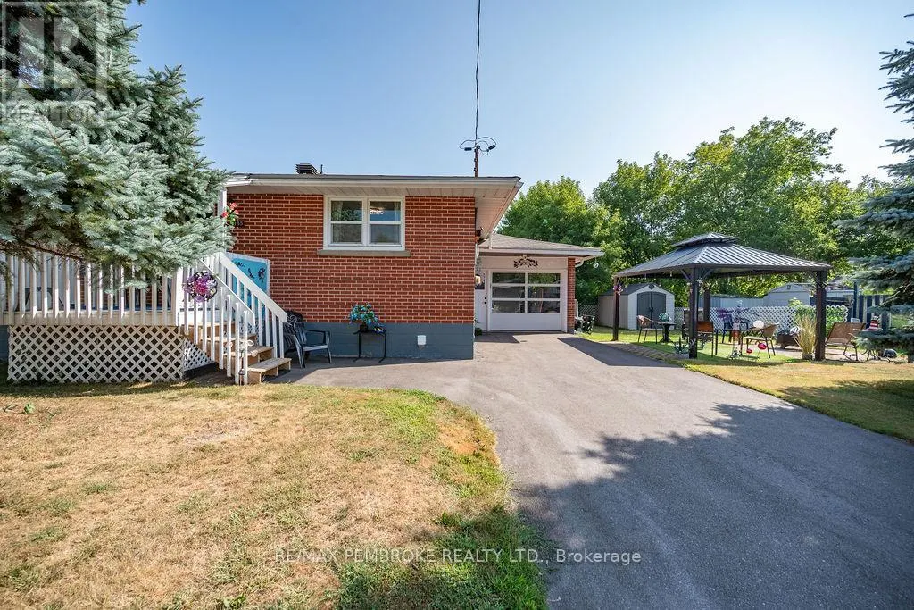 335 WILLARD STREET