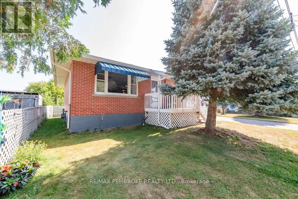 335 WILLARD STREET