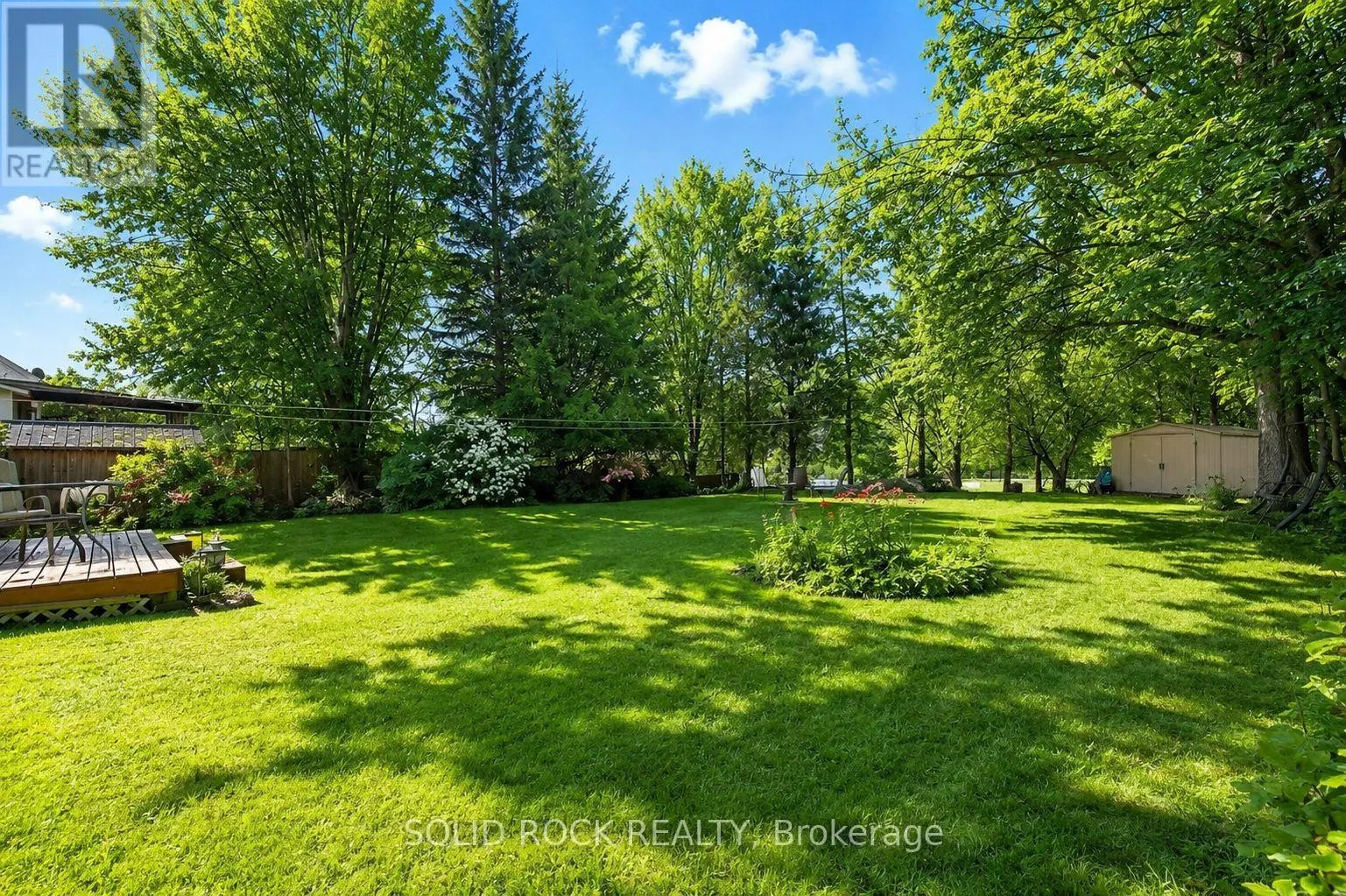 1262 RODNEY LANE