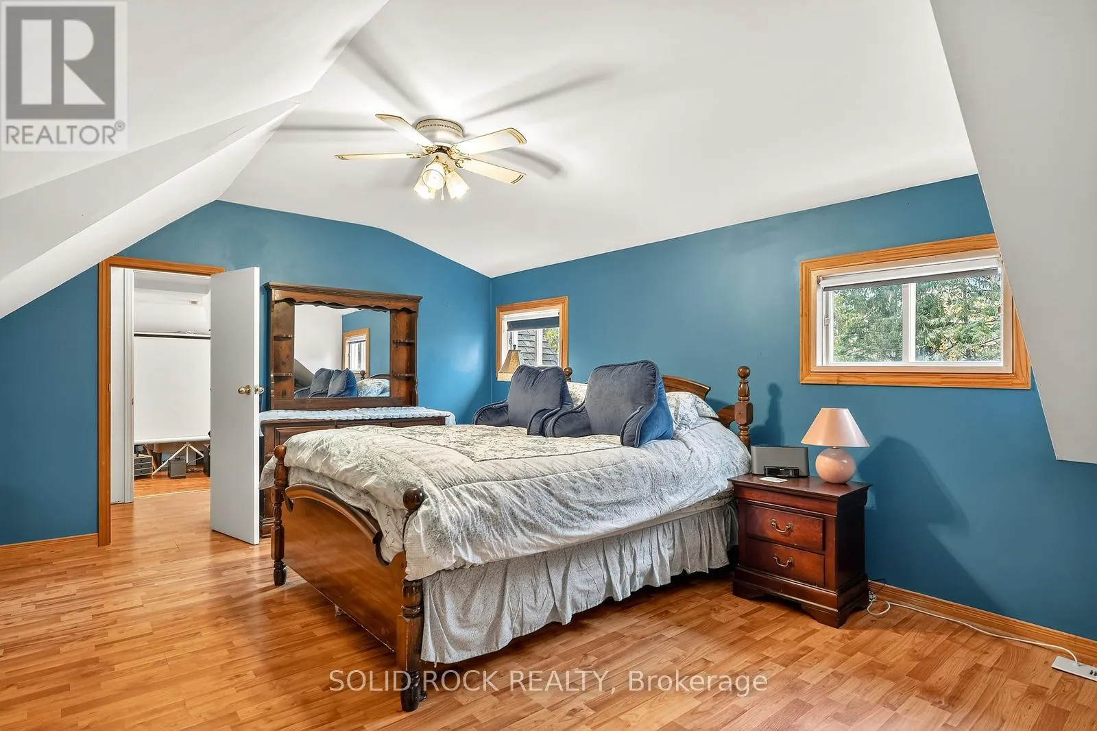 1262 RODNEY LANE