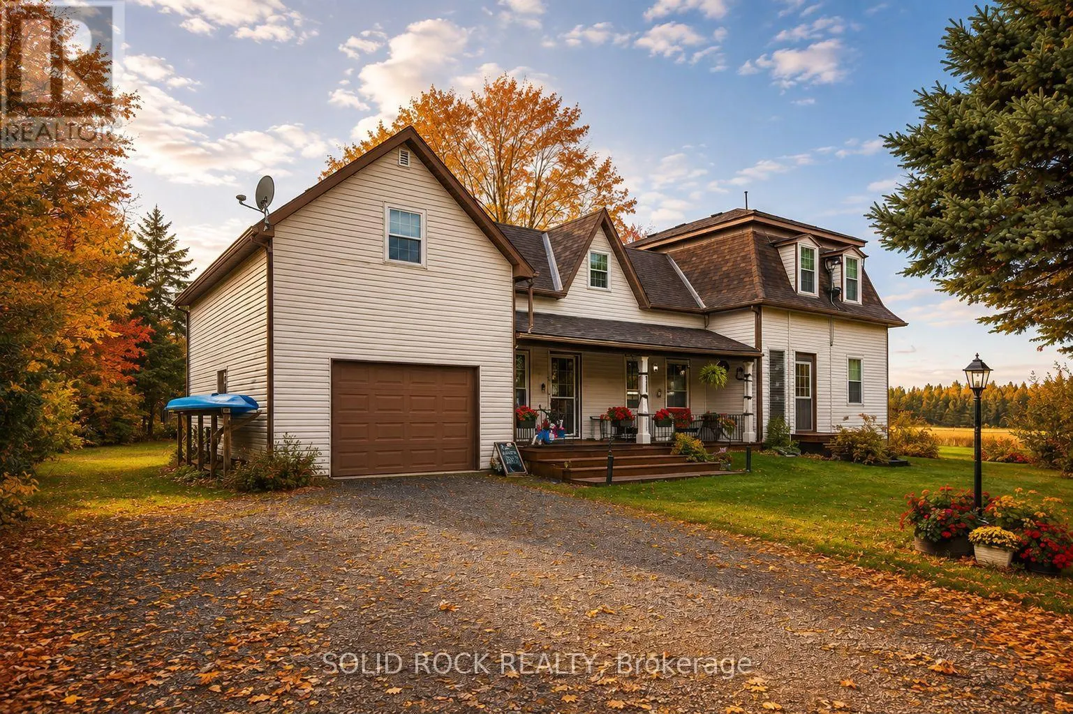 1262 RODNEY LANE