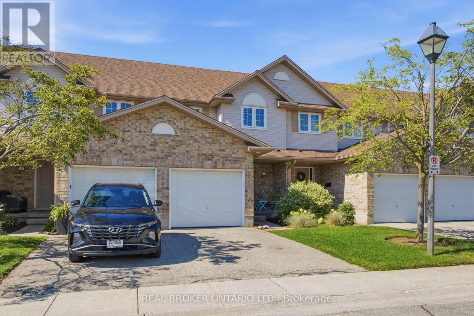 5 - 31 SCHRODER CRESCENT