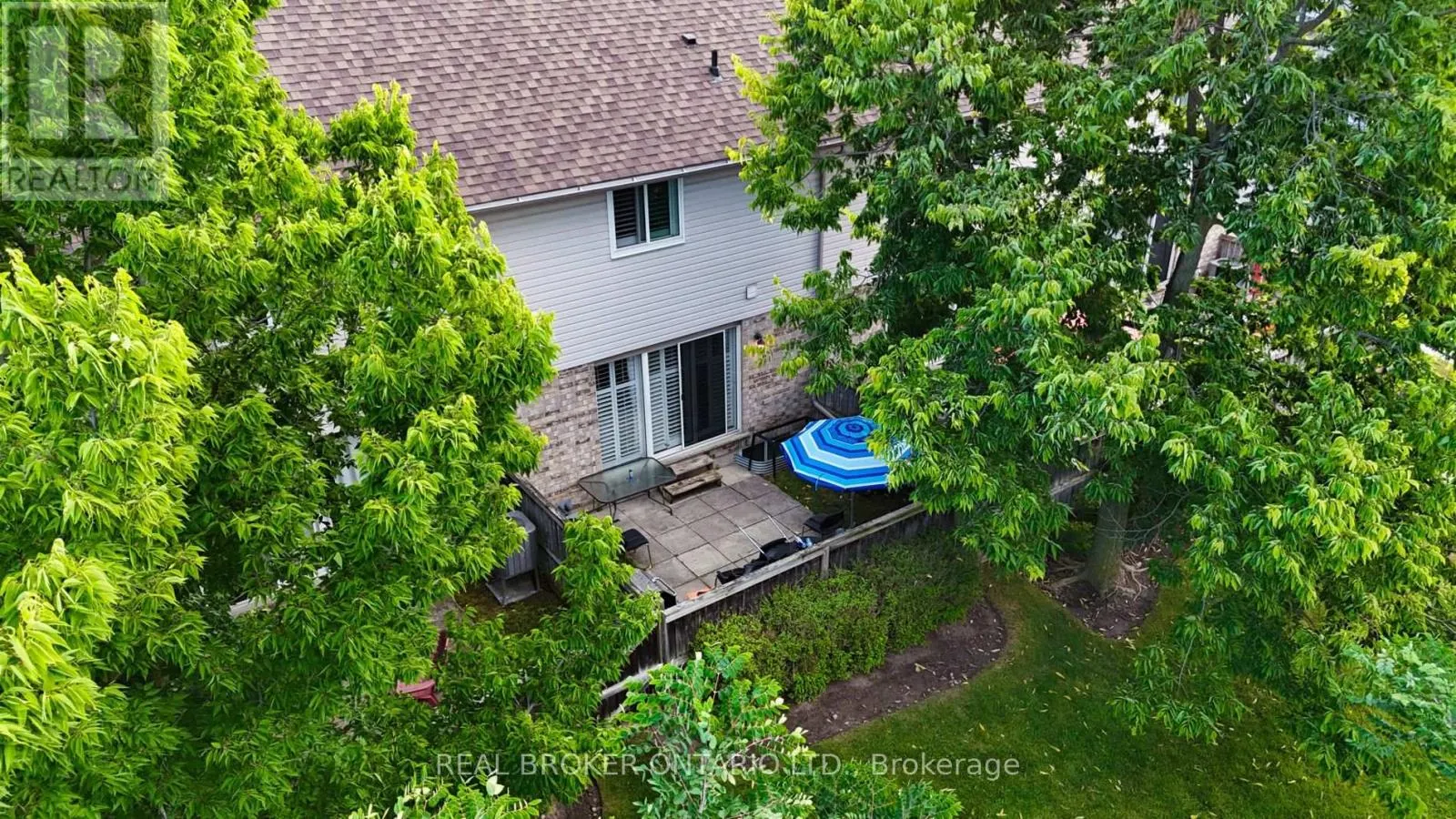 5 - 31 SCHRODER CRESCENT