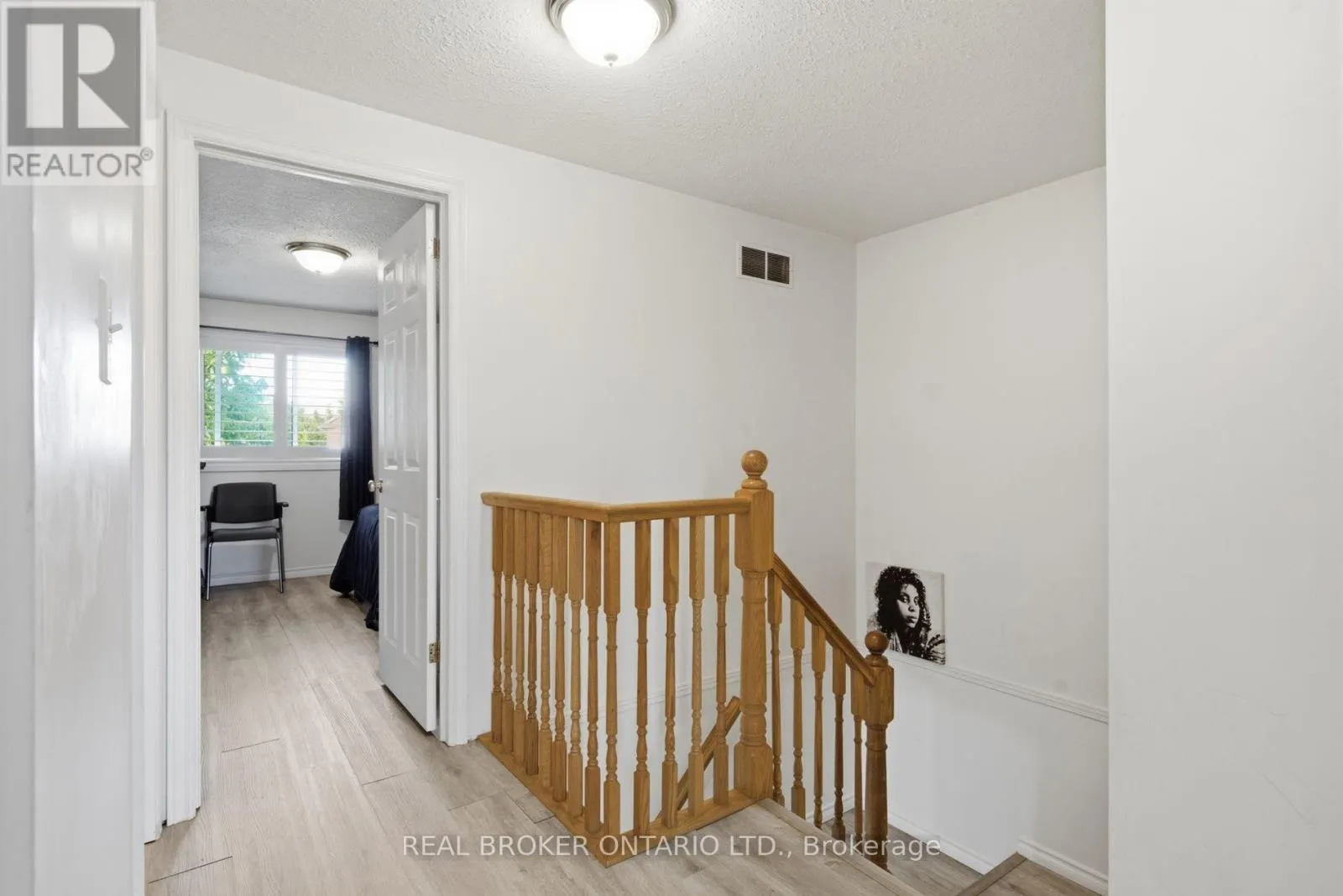5 - 31 SCHRODER CRESCENT