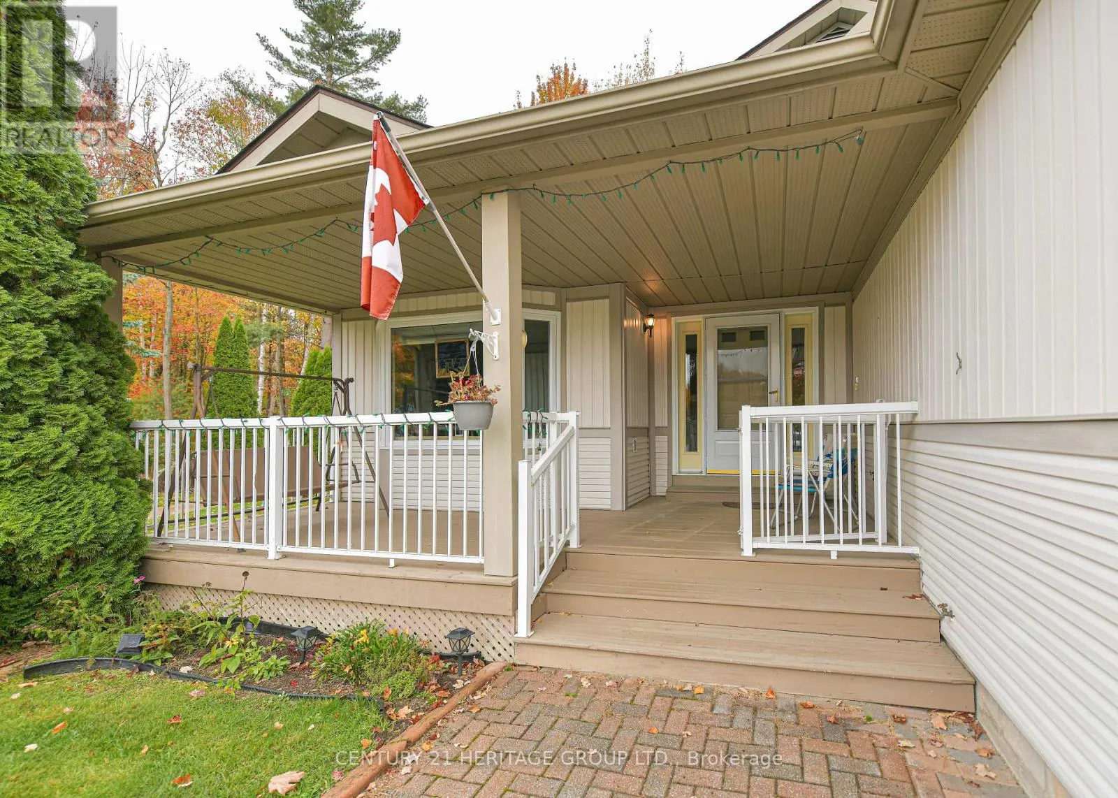 19 SPRINGWOOD CRESCENT