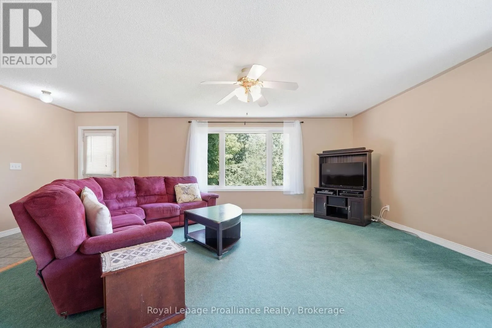 2103 RON HARNDEN ROAD