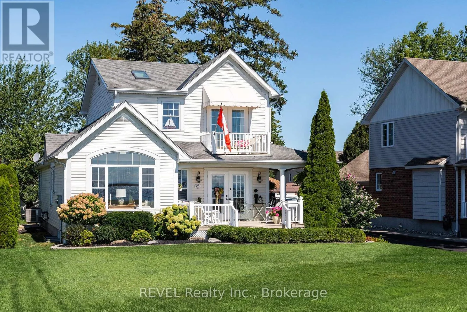 177 LAKESHORE ROAD W