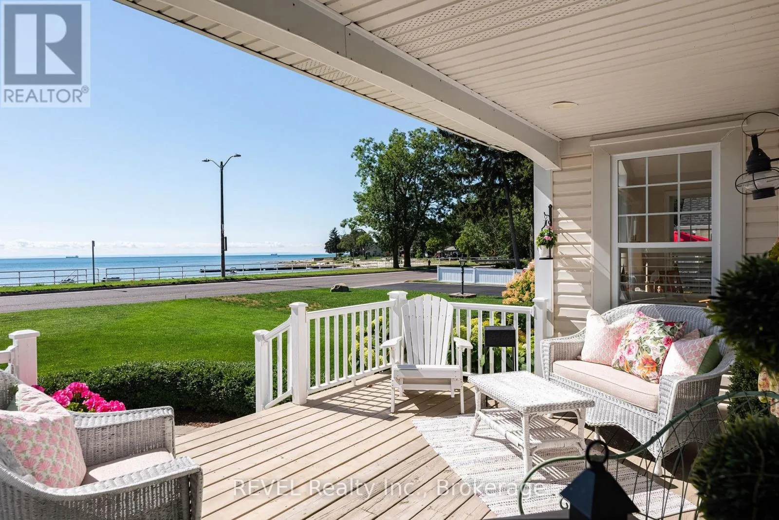 177 LAKESHORE ROAD W