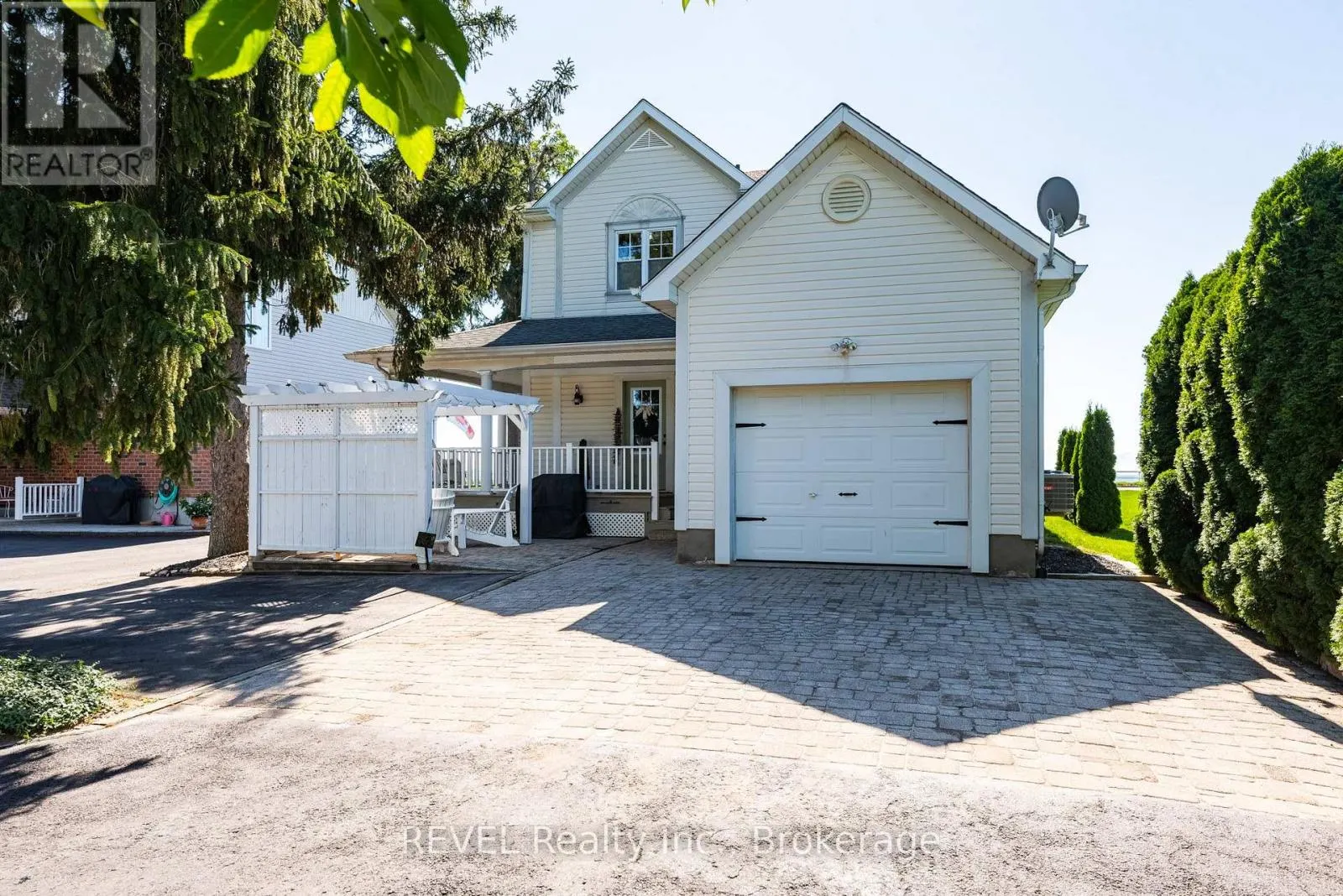 177 LAKESHORE ROAD W