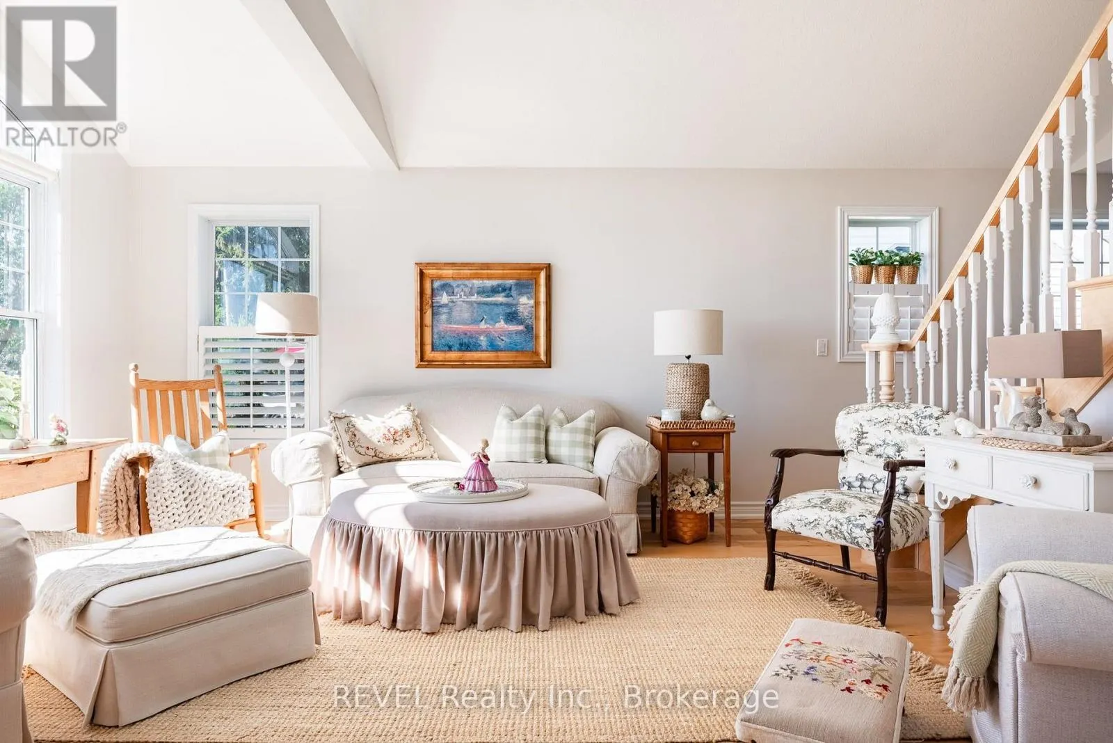 177 LAKESHORE ROAD W