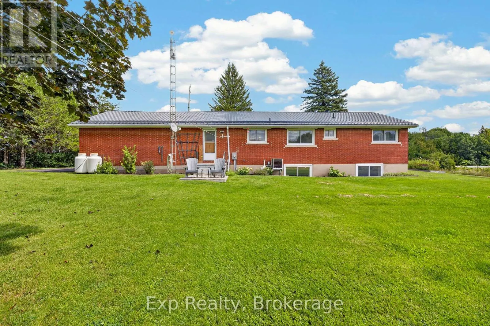 894 COUNTY RD 41 ROAD