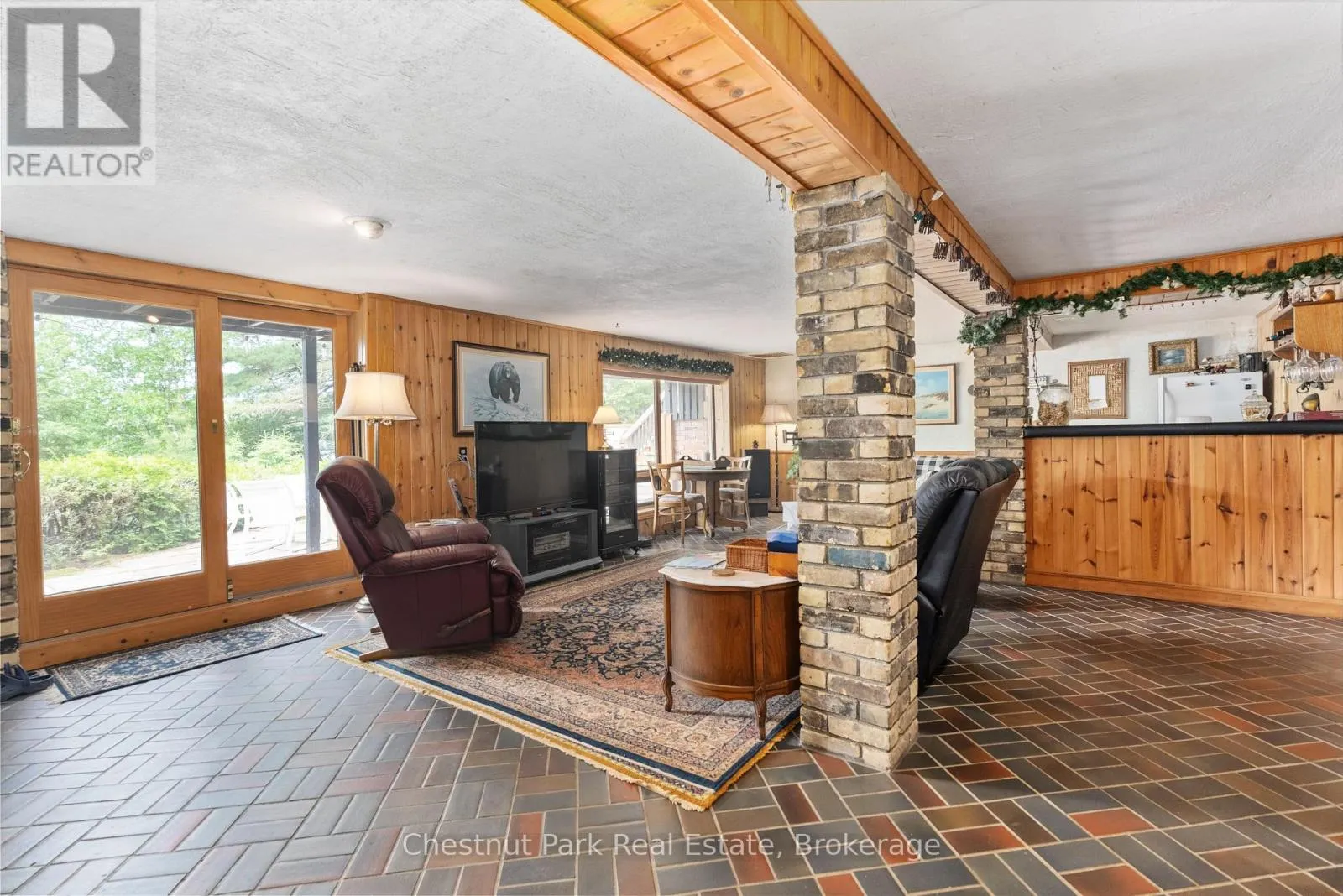 652 NORTH WASEOSA LAKE ROAD