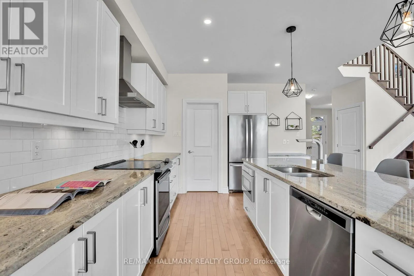 58 ZAATIIK GROVE