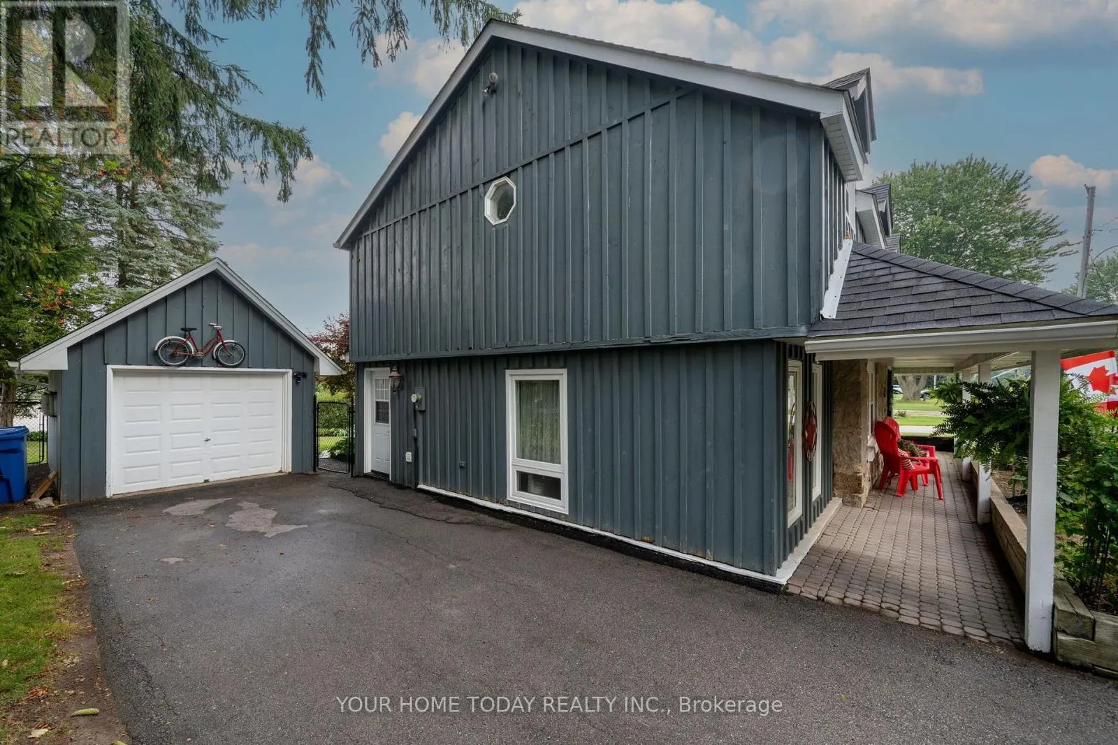 126 GZOWSKI STREET